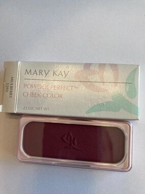 Mary Kay New Powder Perfect Cheek Color  .22 oz. Mulberry 5292